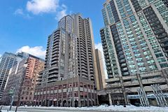 736 Bay Street 703, Toronto, On M5g 2m4