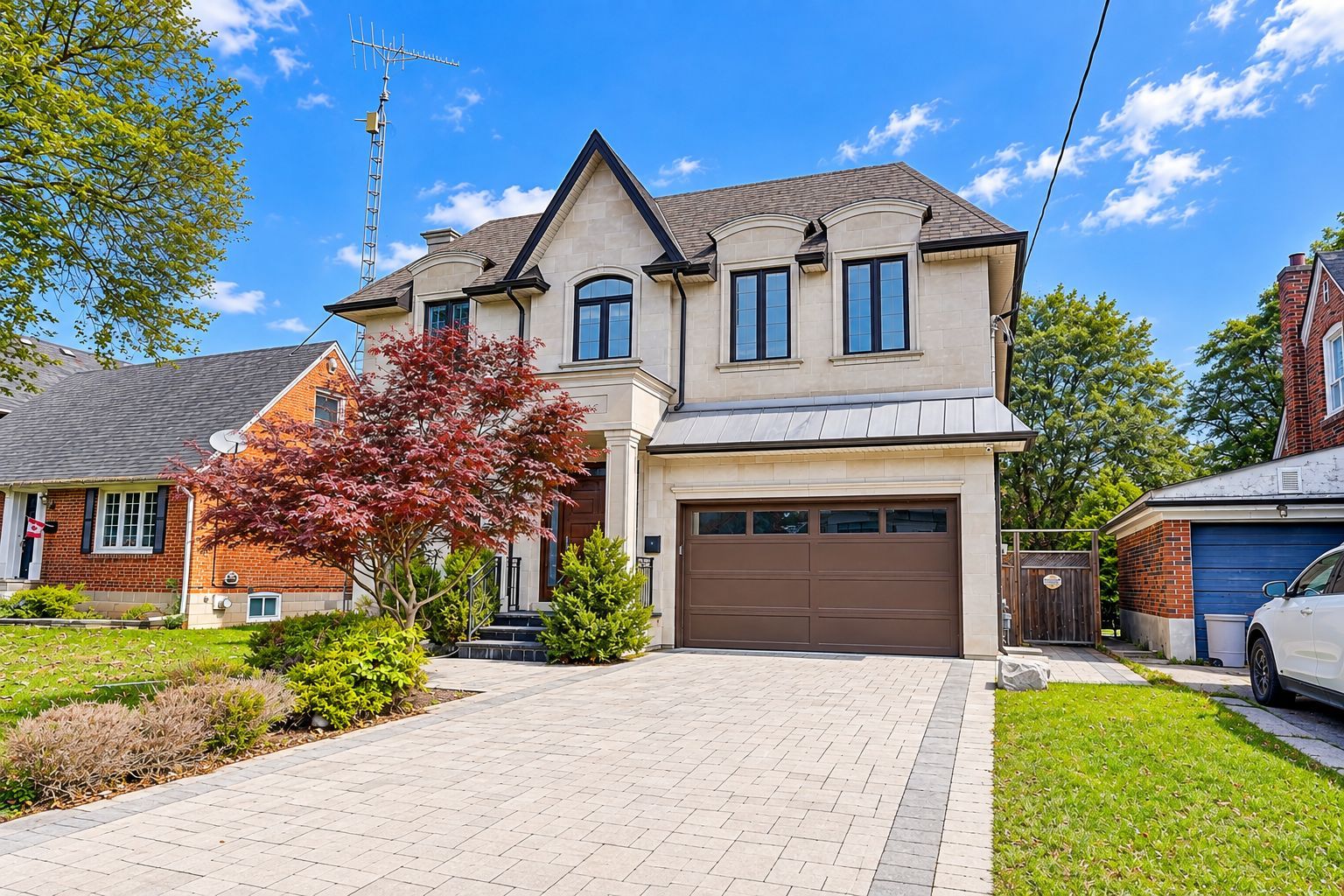 21 Yorkview Drive, Toronto, On M2n 2r9
