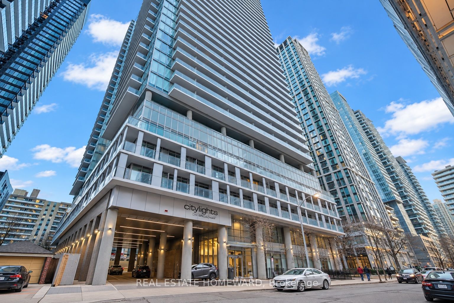 99 Broadway Avenue 1405, Toronto, On M4p 0e3