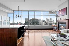 281 Mutual Street Ph2, Toronto, On M4y 3c4