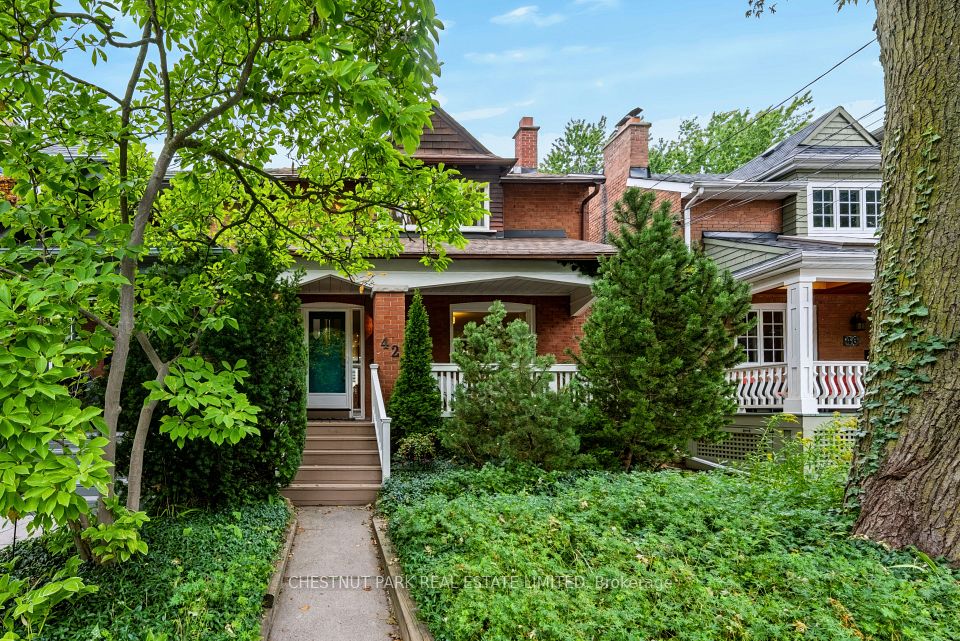 42 Bowood Avenue, Toronto, On M4n 1y4