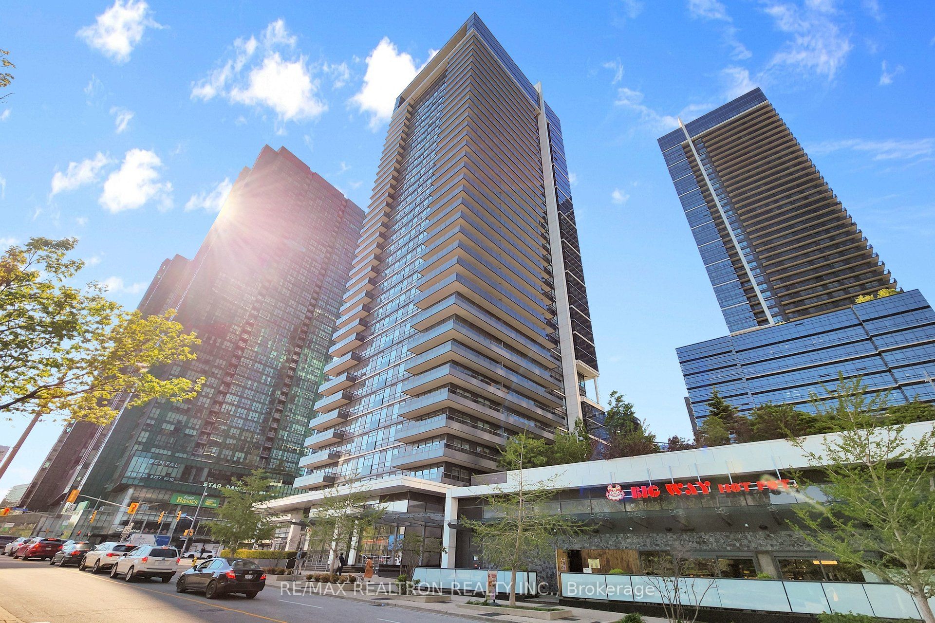 2 Anndale Drive 3103, Toronto, On M2n 0g2