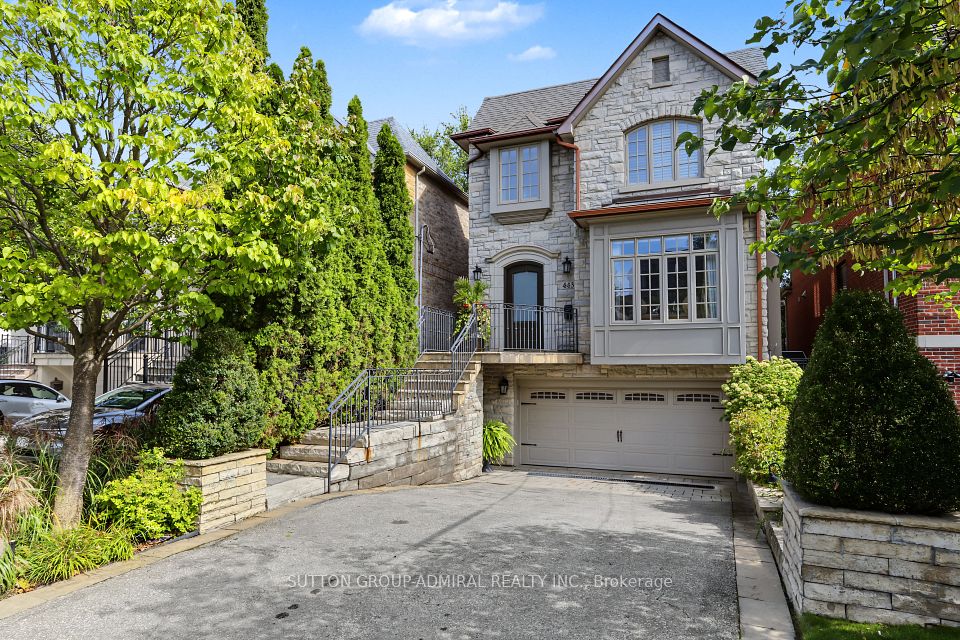 443 Elm Road, Toronto, On M5m 3w8