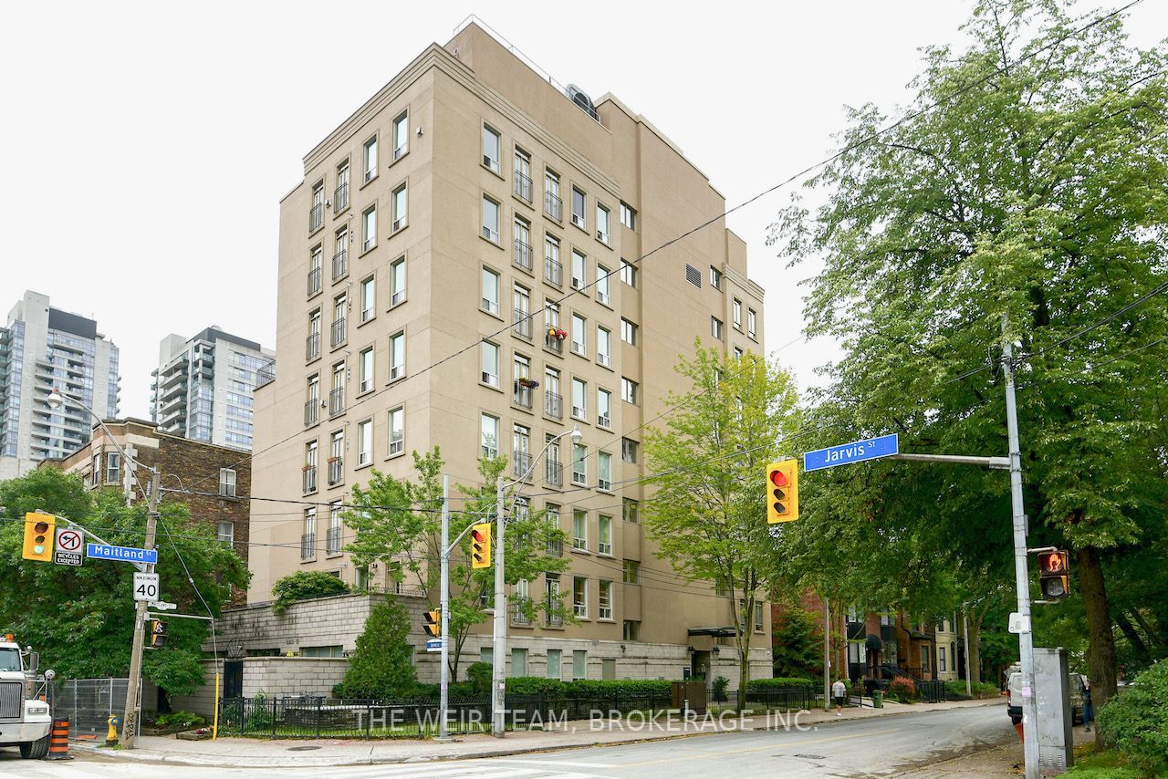 135 Maitland Street 202, Toronto, On M4y 1e5