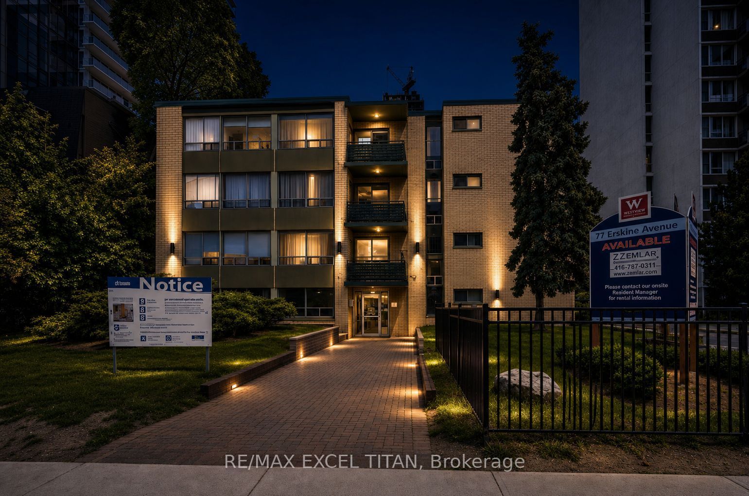 77 Erskine Avenue 205, Toronto, On M4p 1y5