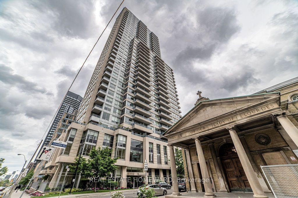 500 Sherbourne Street 1407, Toronto, On M4x 1l1