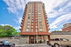 1369 Bloor Street W 806, Toronto, On M6p 4j4