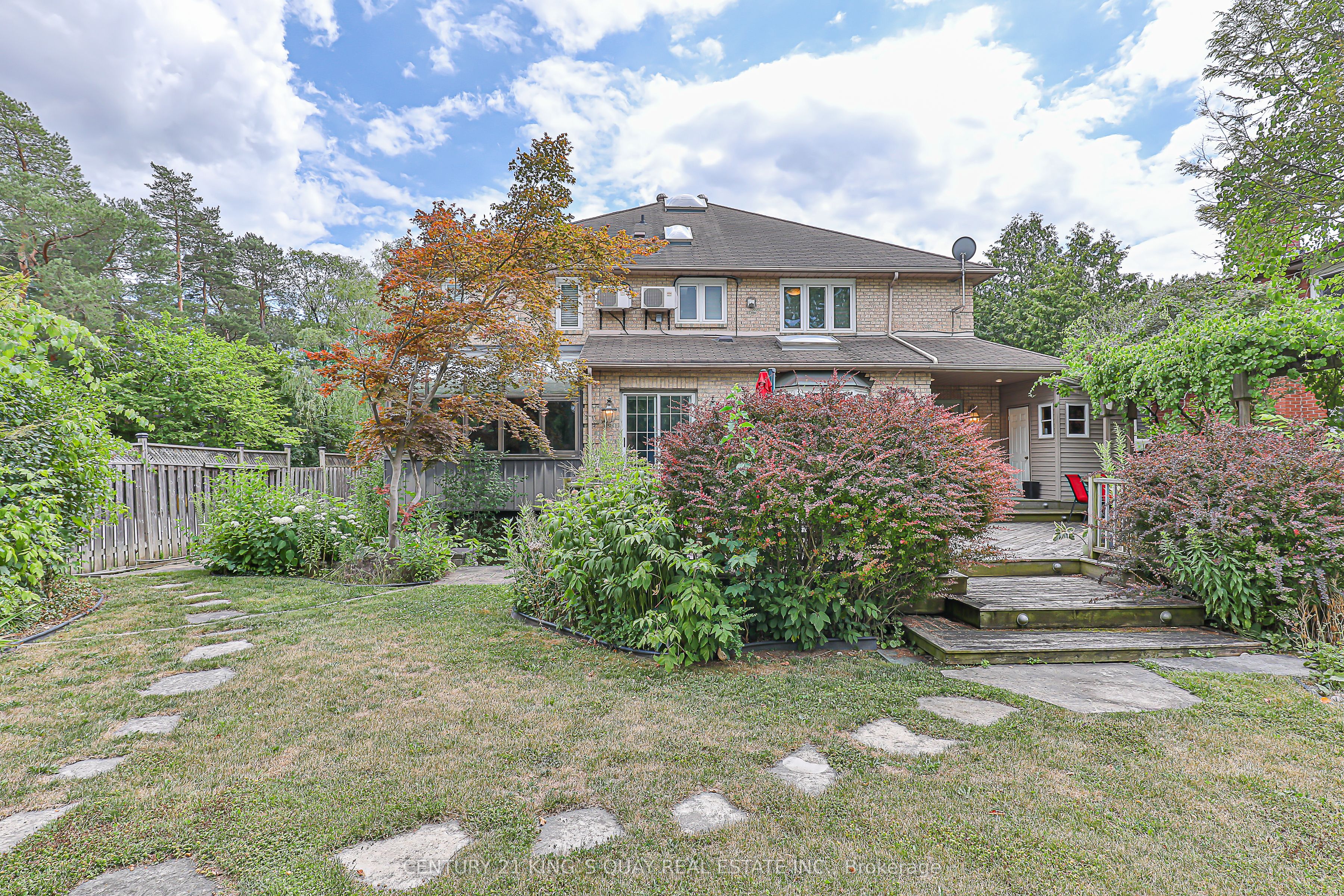 338 Mckee Avenue, Toronto, On M2n 4e5