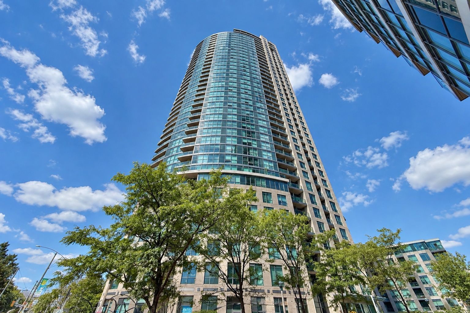 219 Fort York Boulevard 1909, Toronto, On M5v 1b1