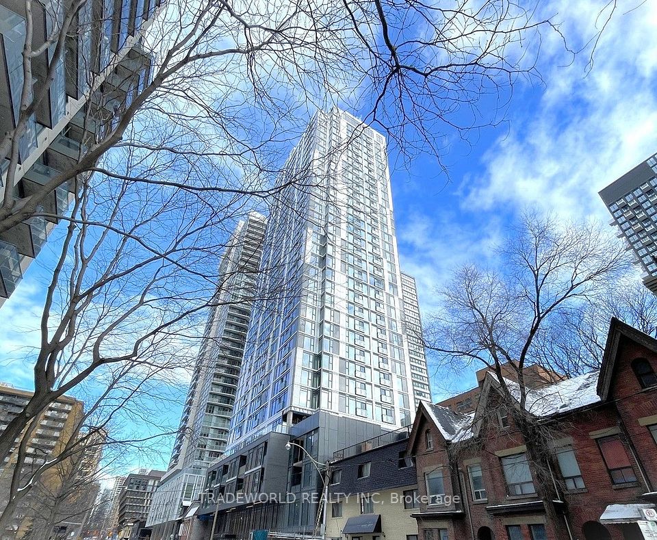 65 Mutual Street 906, Toronto, On M5b 0e5