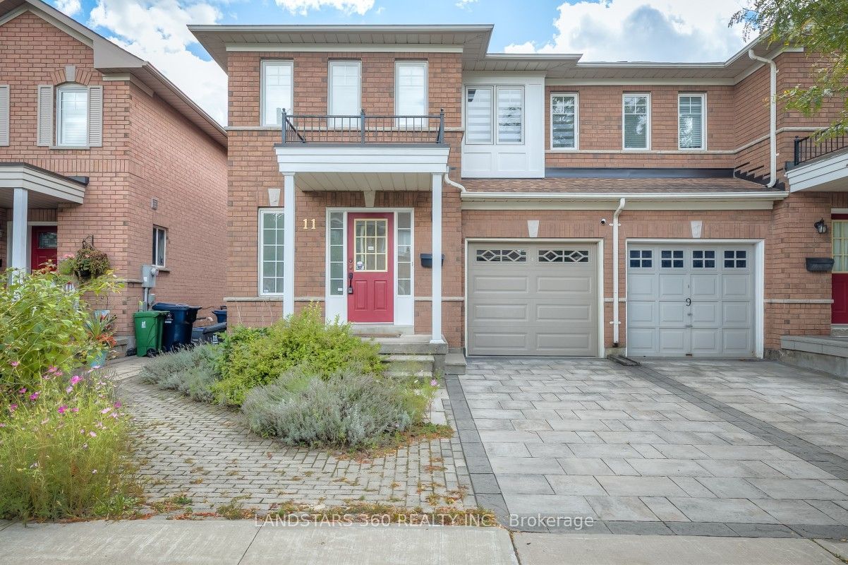 11 Wilket Creek Road, Toronto, On M3c 4a1