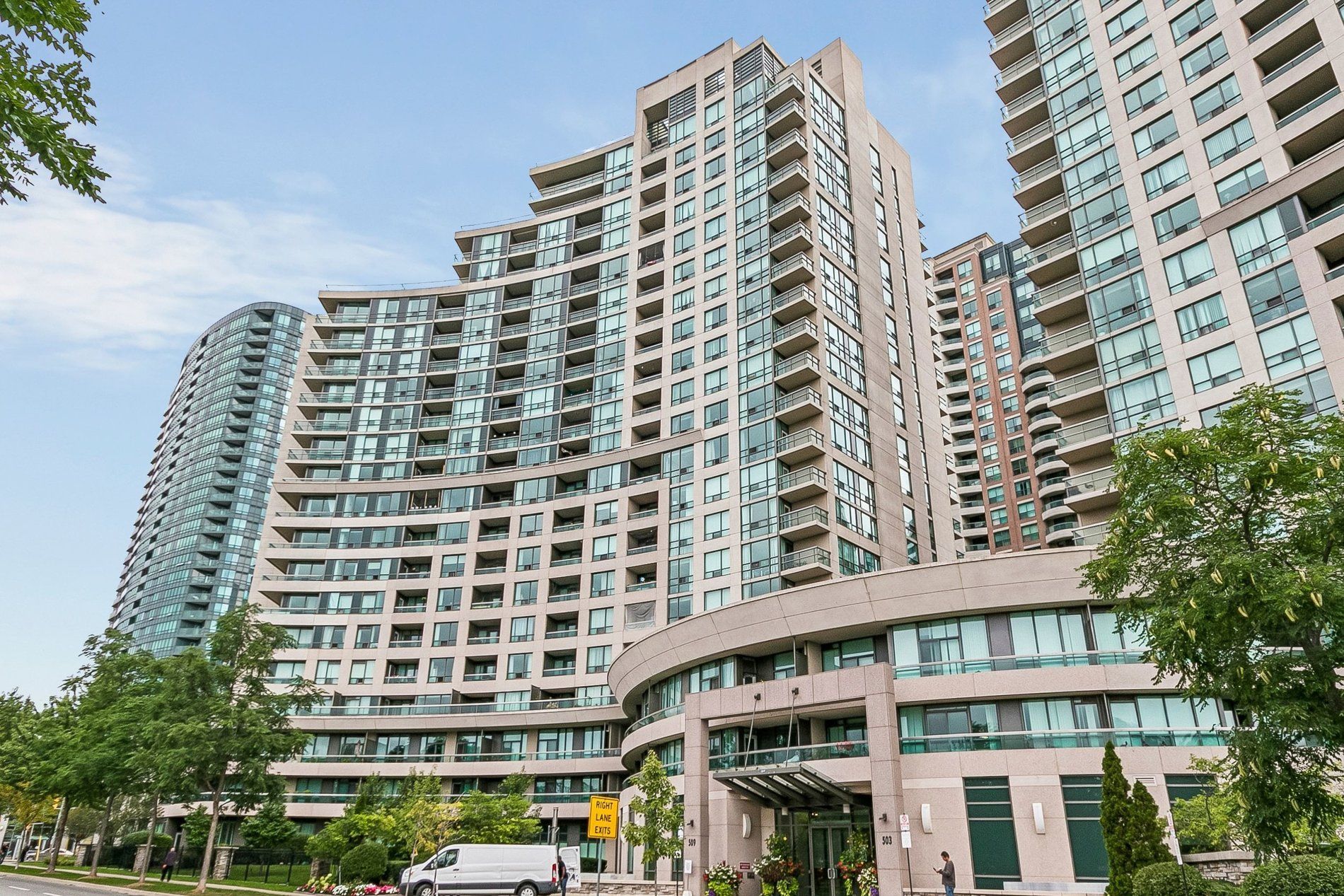 509 Beecroft Road N 106, Toronto, On M2n 0a3