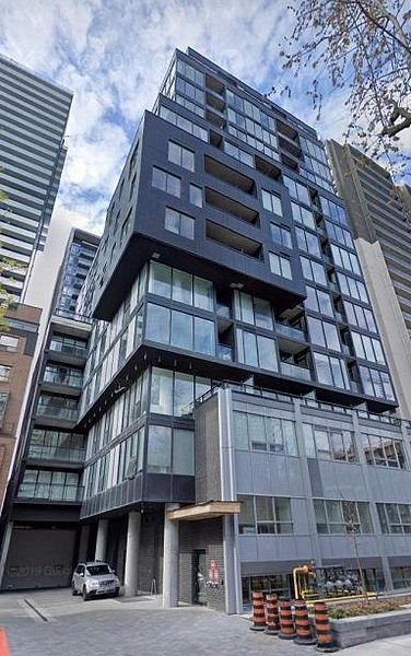 17 Dundonald Street 1102, Toronto, On M4y 0e4