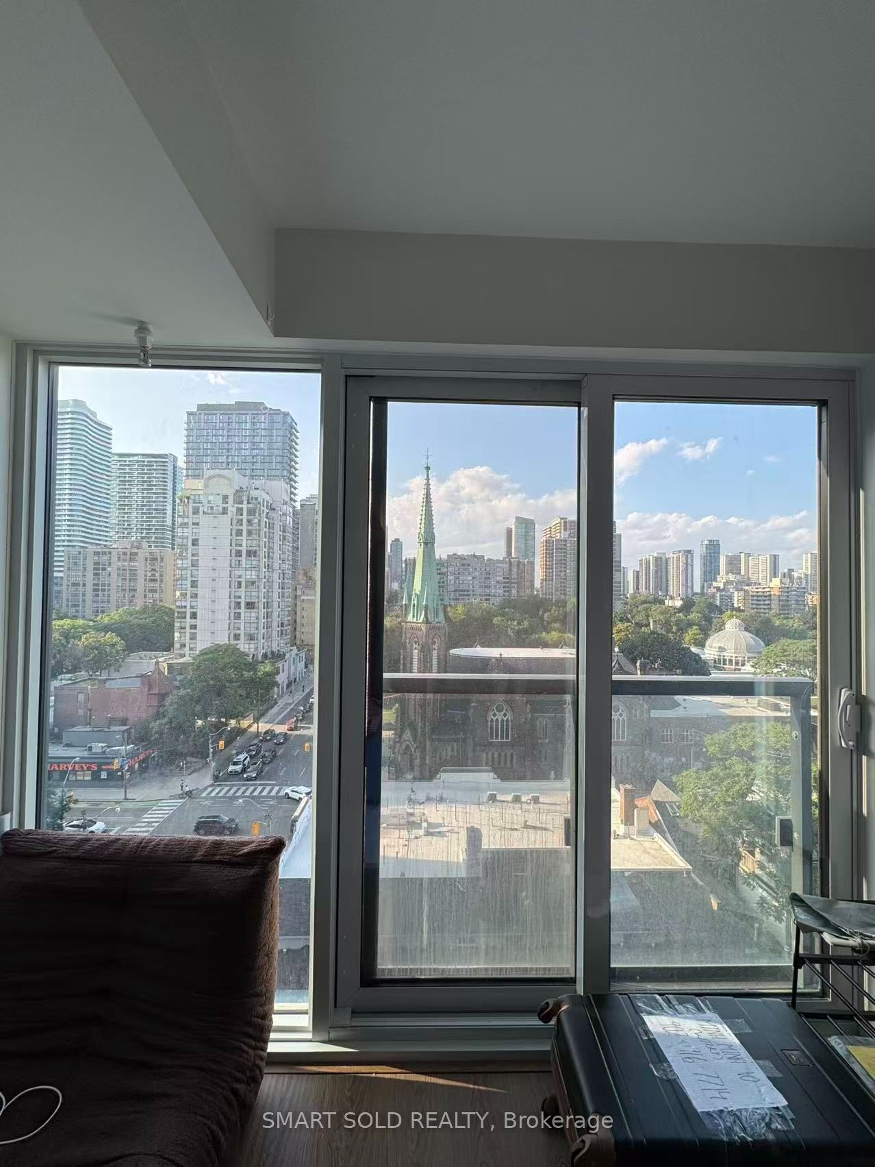 319 Jarvis Street 907, Toronto, On M5b 0c8