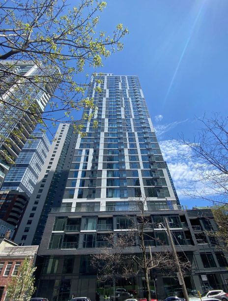 65 Mutual Street 2703, Toronto, On M5b 0e5