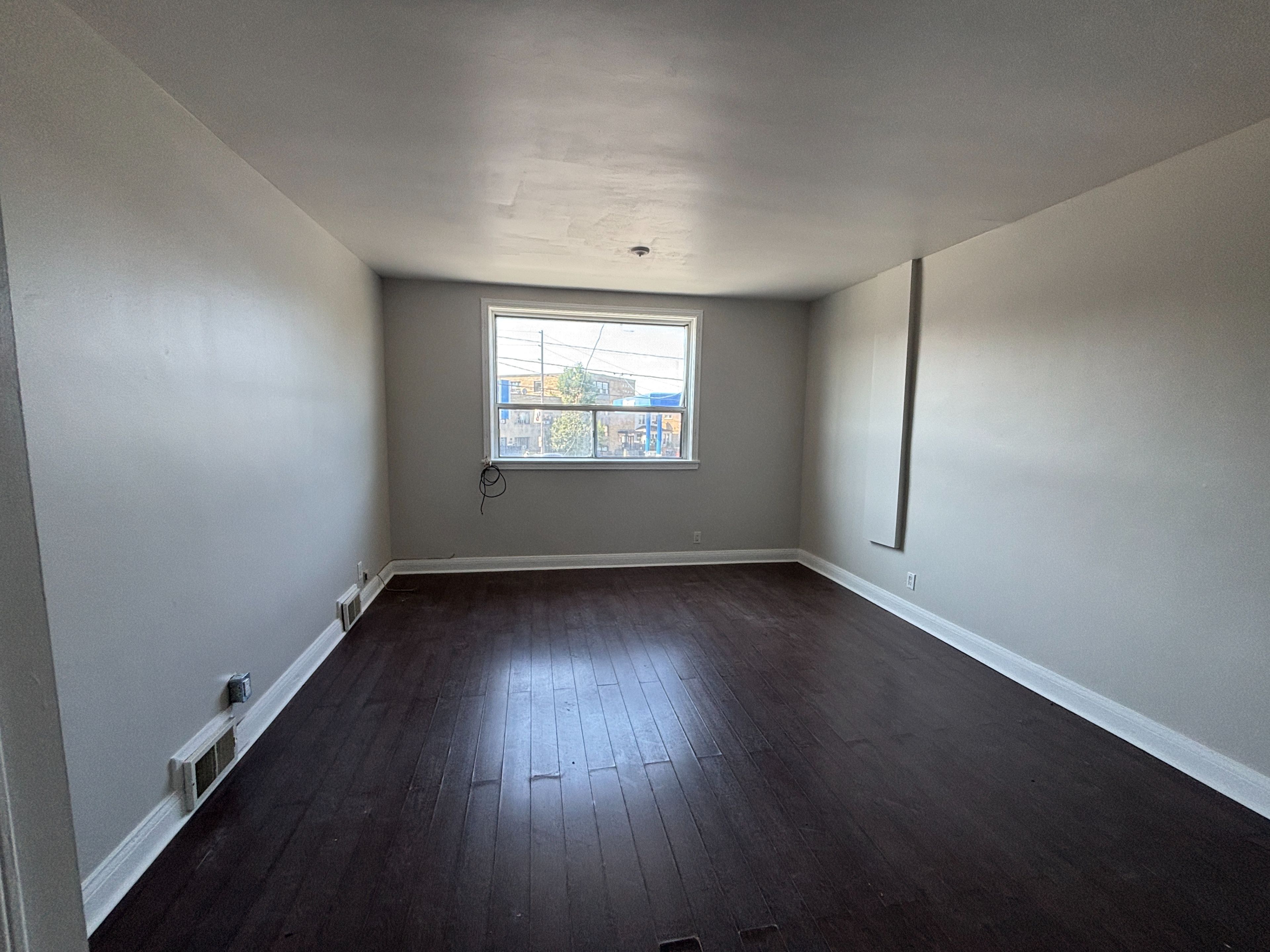 503 Oakwood Avenue Unit 2 Upper, Toronto, On M6e 2w9