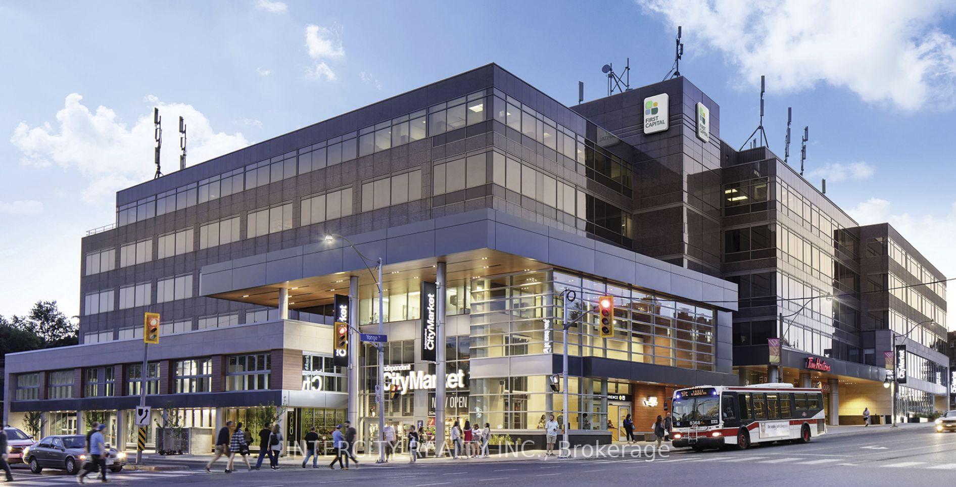 3080 Yonge Street 5060, Toronto, On M4n 3n1