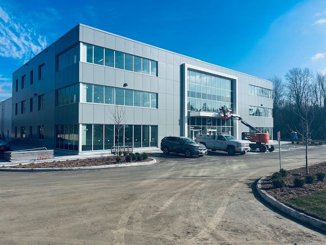 1707 Thornton Road N 301, Oshawa, On L1h 7k4