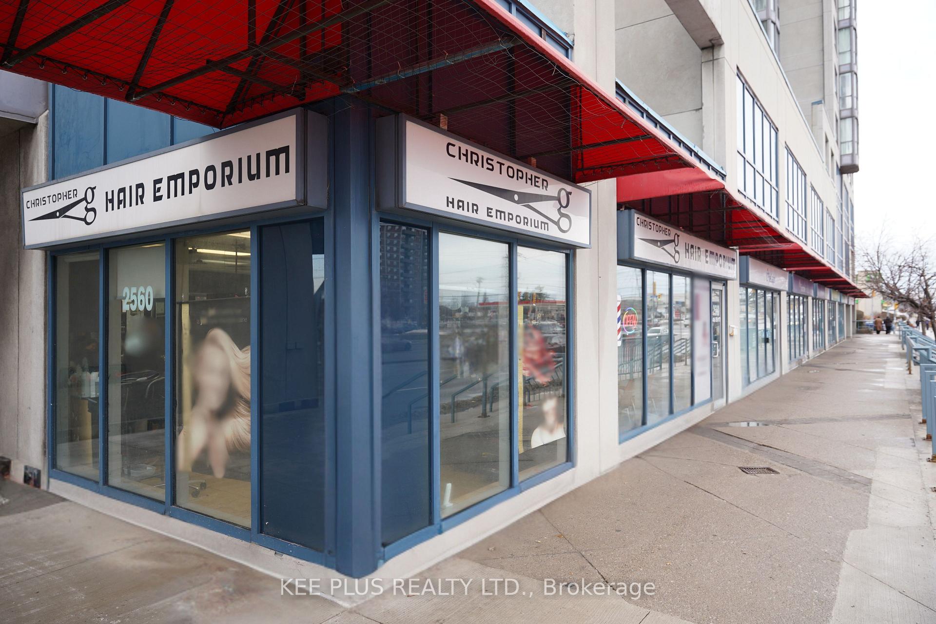 2560 Lawrence Avenue E 1, Toronto, On M1p 2r7