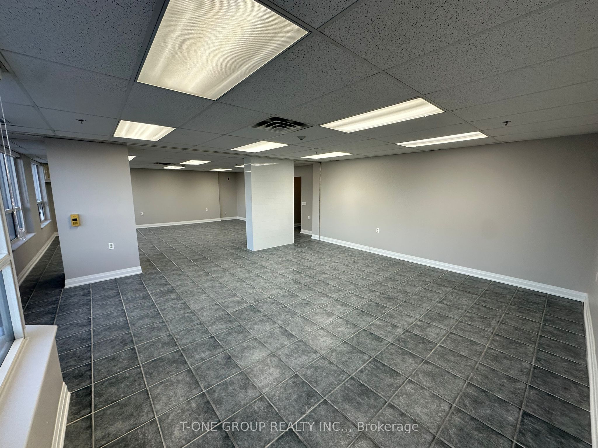 2155 Lawrence Avenue E Level 2 Unit C, Toronto, On M1r 5g9