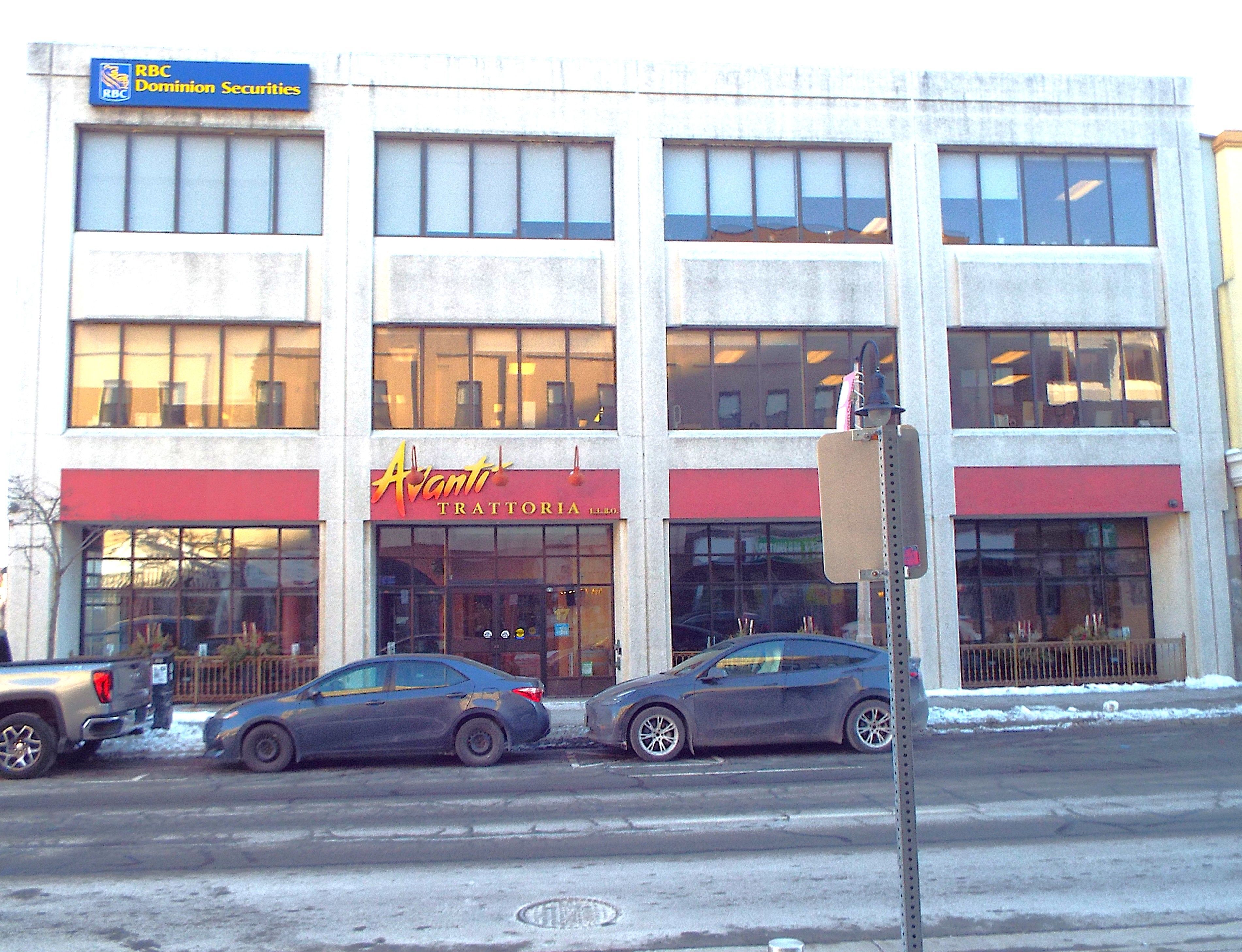 17 King Street E 2nd & 3rd Floor, Oshawa, On L1h 1a8