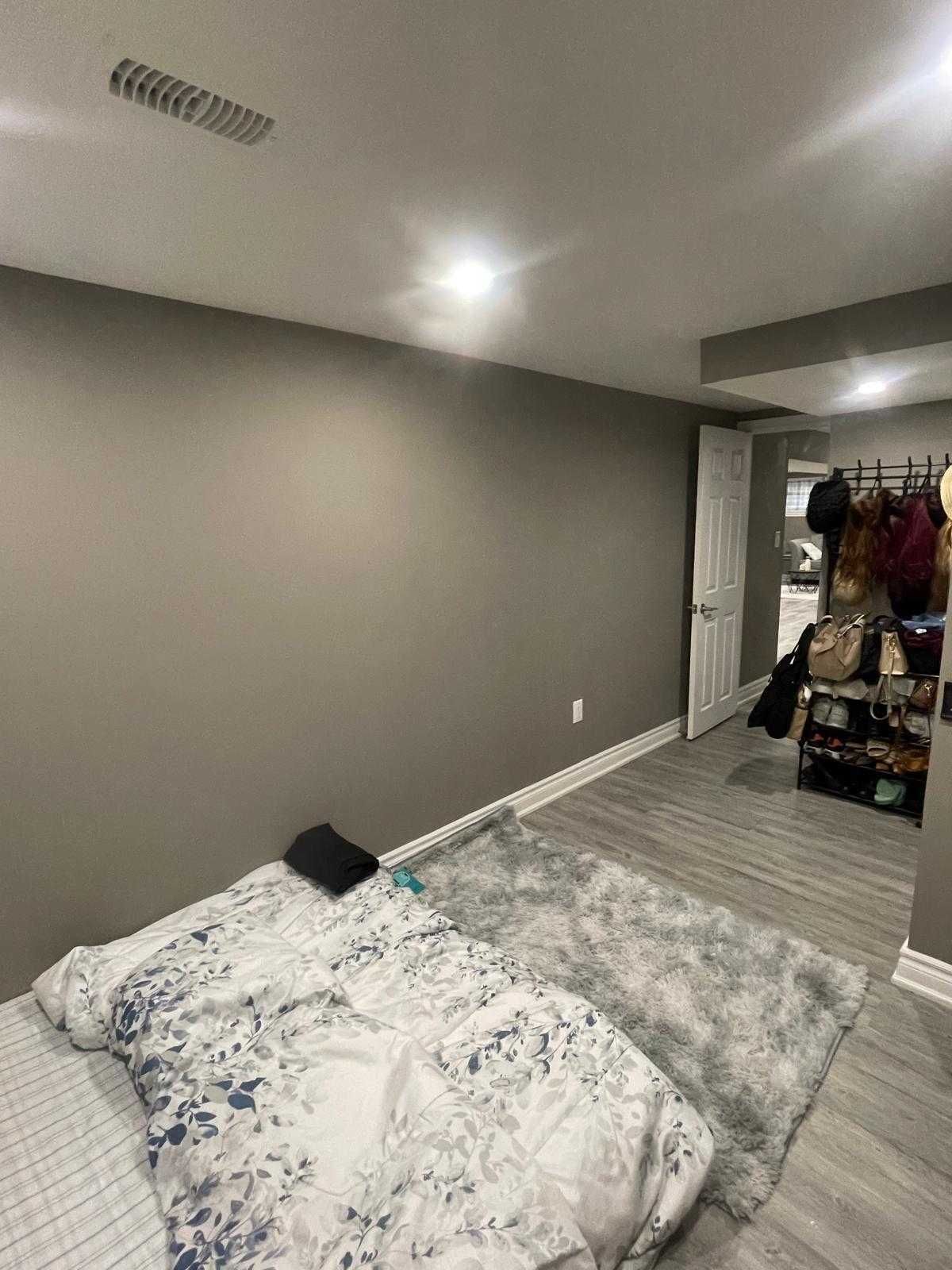 124 Overture Road Bsmt, Toronto, On M1e 2w4