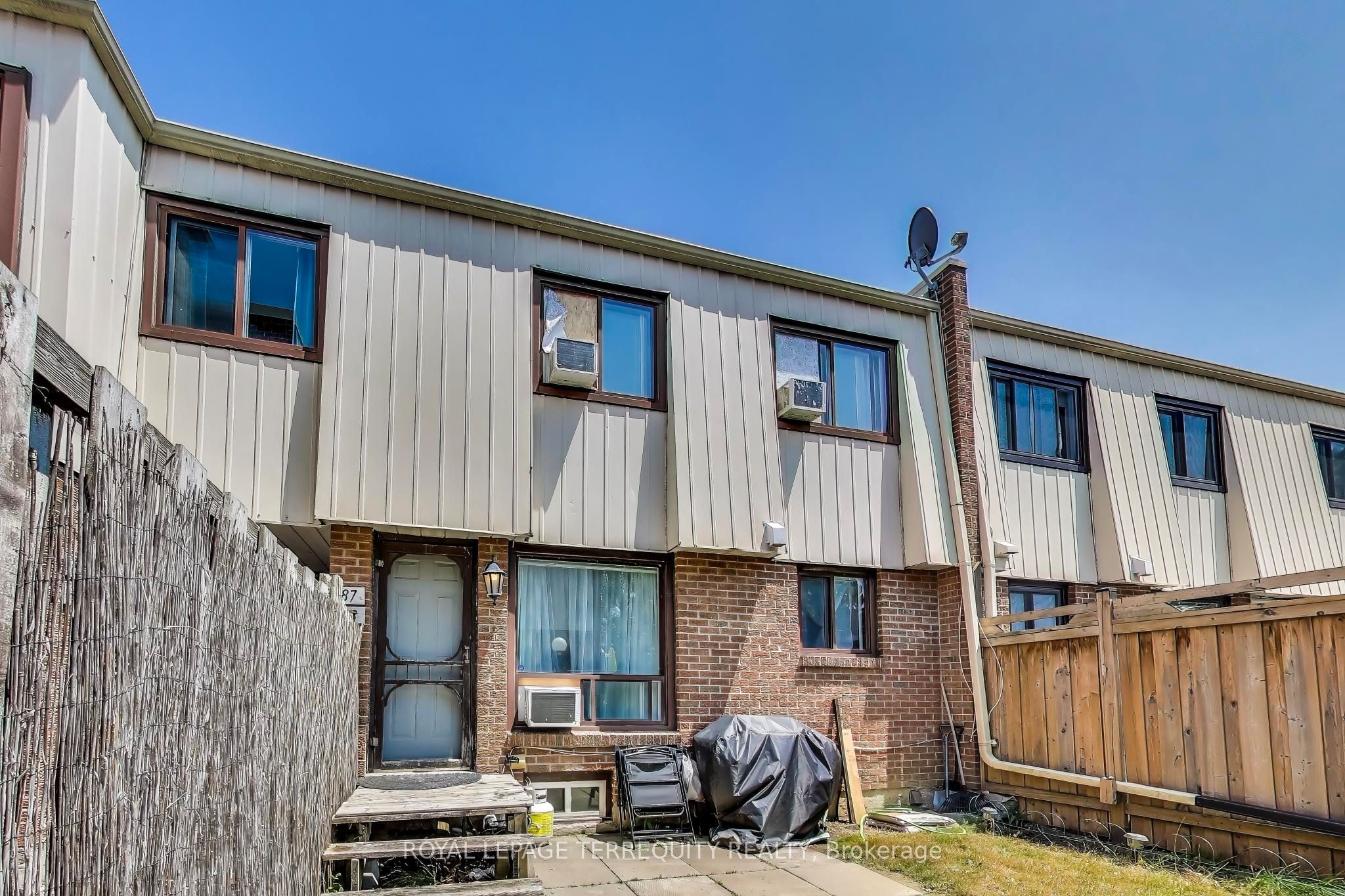 1100 Oxford Street 88, Oshawa, On L1j 6g4
