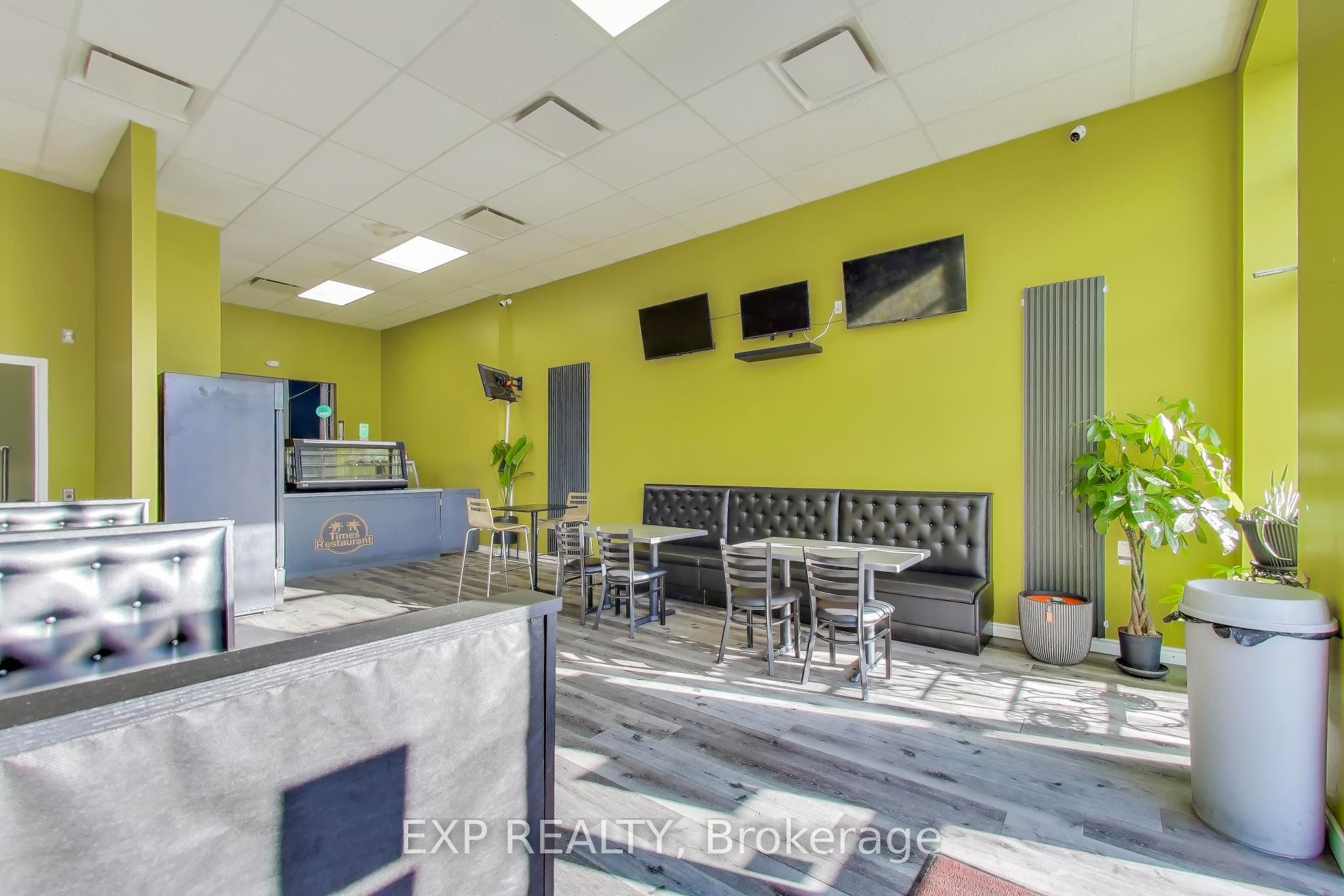 3220 Kingston Road 4a, Toronto, On M1m 1p4
