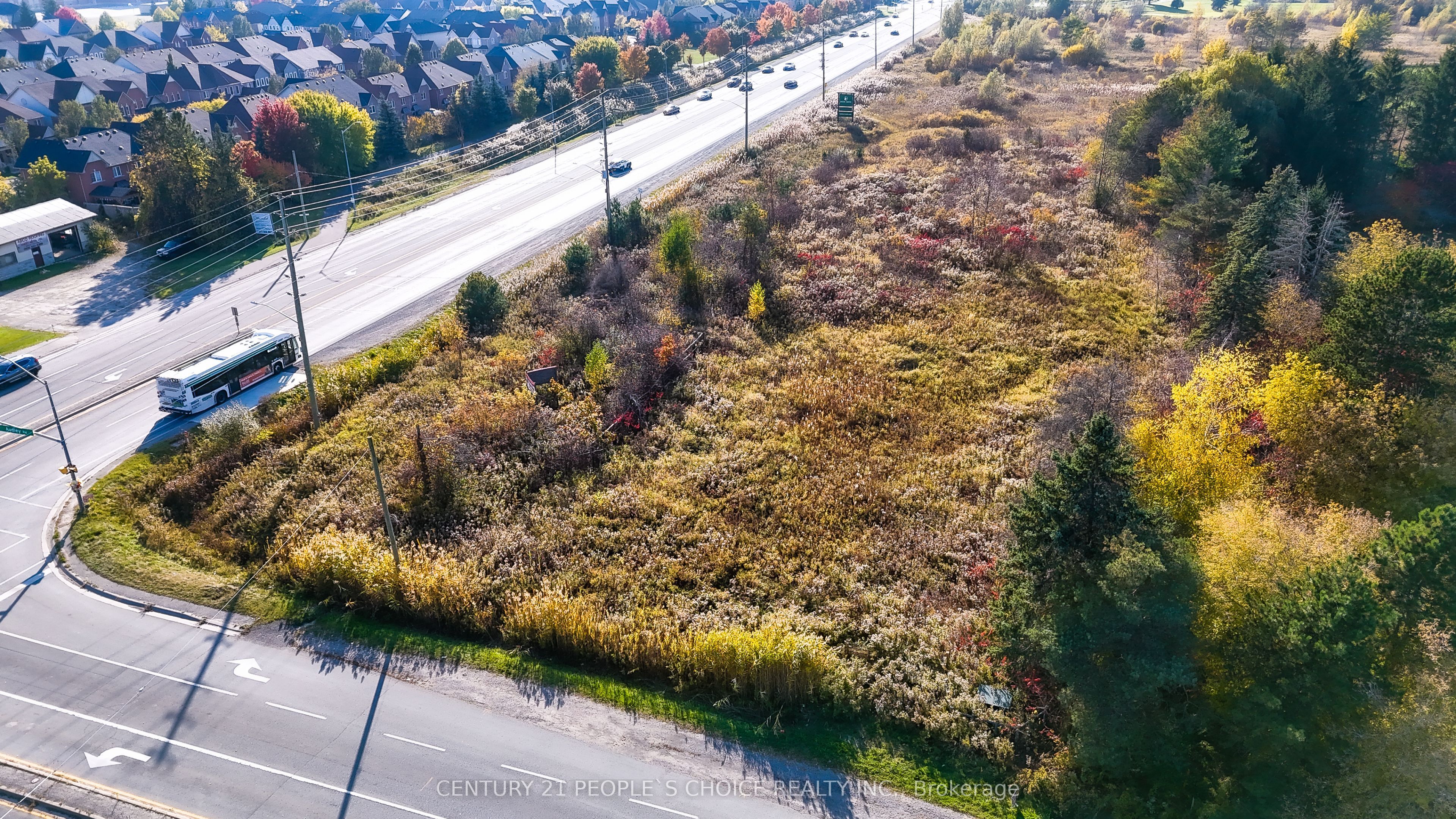 592 Taunton Road E, Ajax, On L1t 4s9