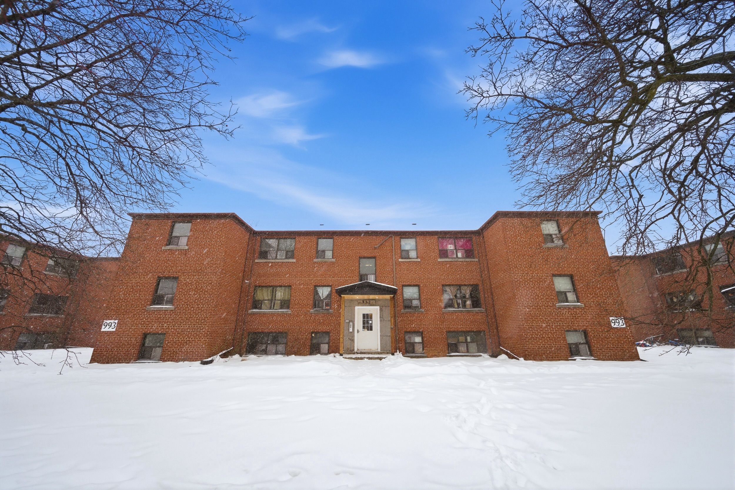 993 O'Connor Drive Unit B, Toronto, On M4b 2t1