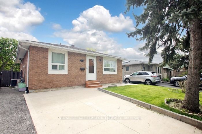 15 Baldoon Road, Toronto, On M1b 1v6