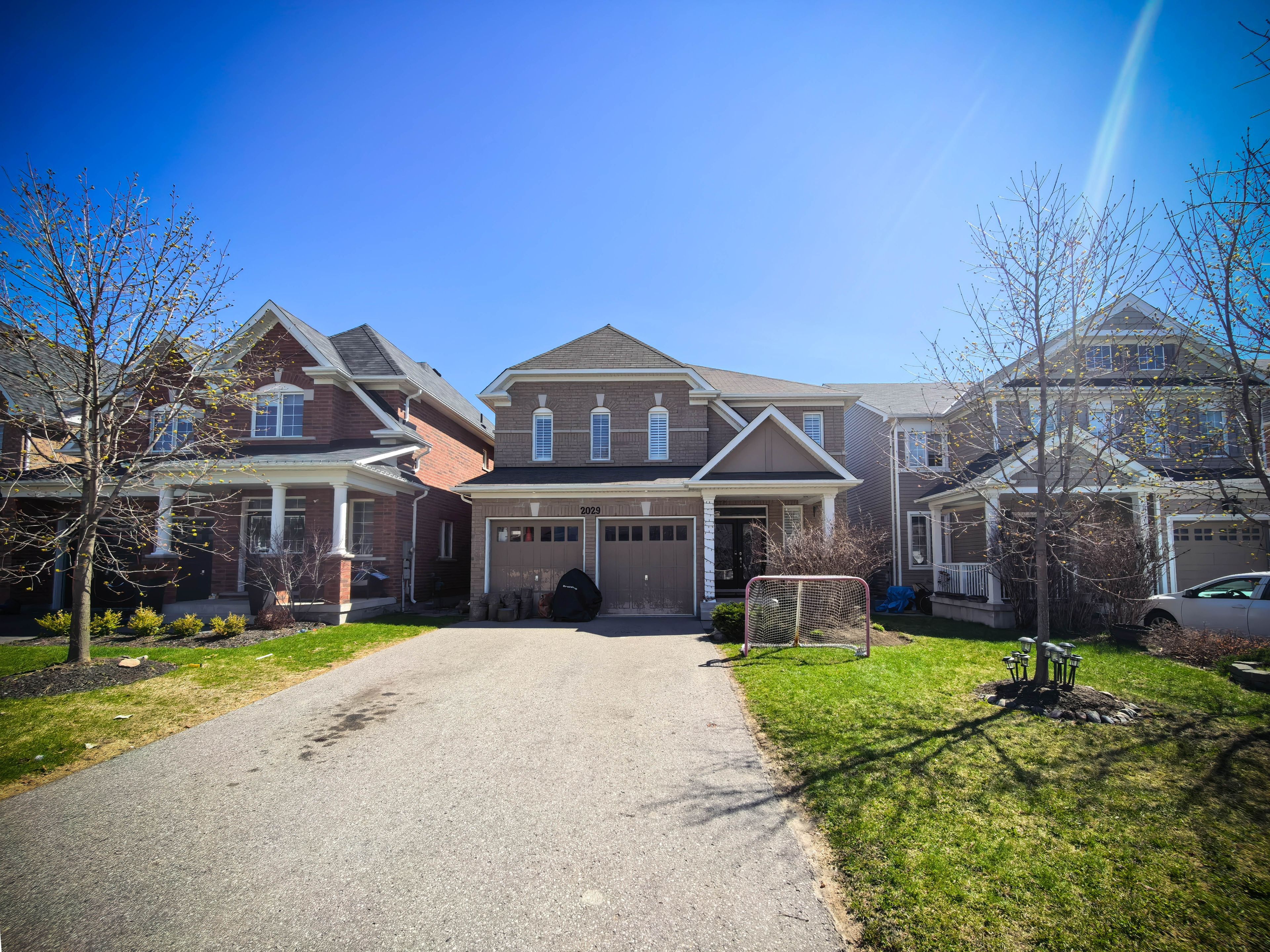 2029 Kurelo Drive, Oshawa, On L1k 0w7