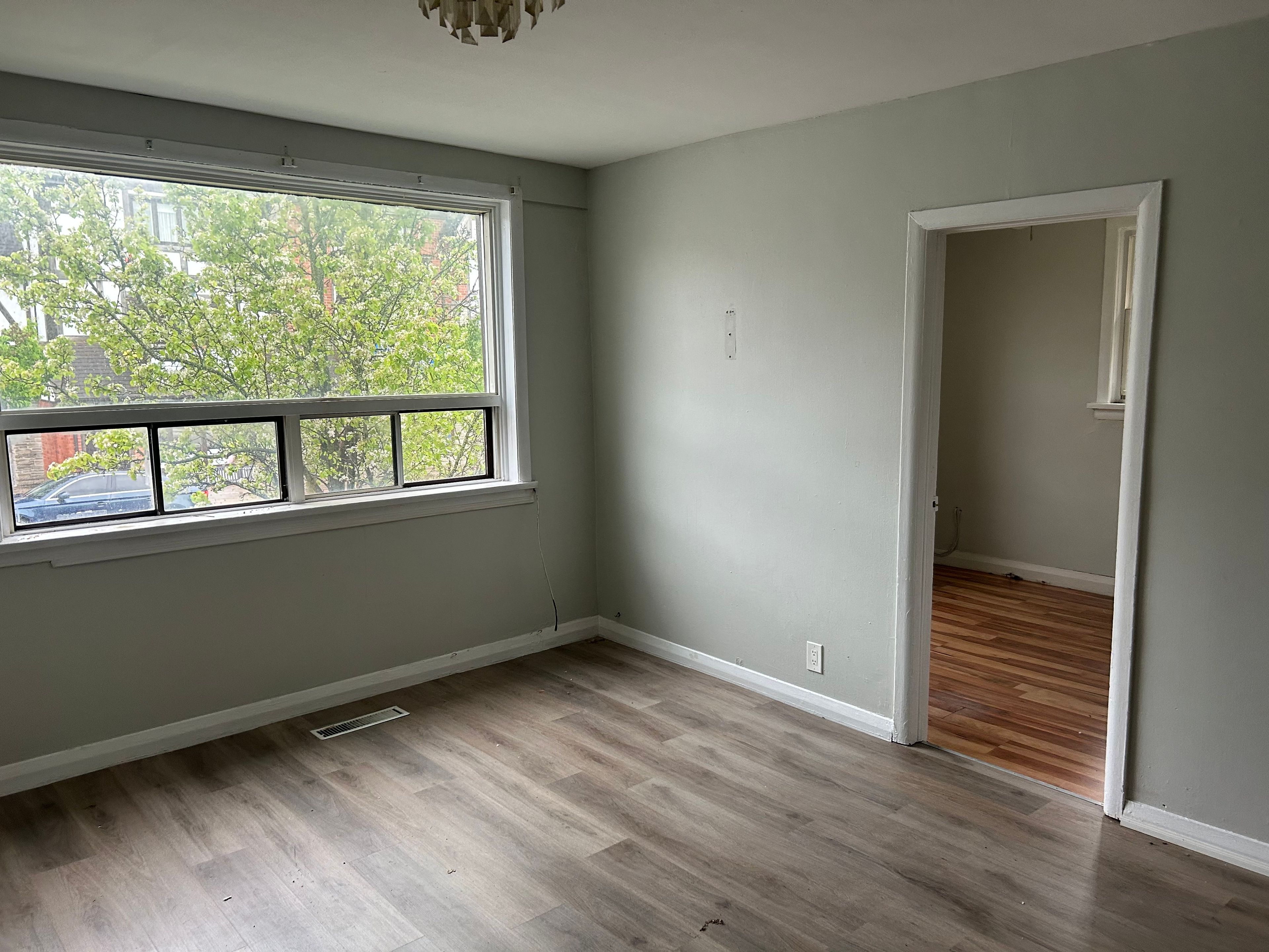 106 Old Kingston Road 201, Ajax, On L1t 2z9