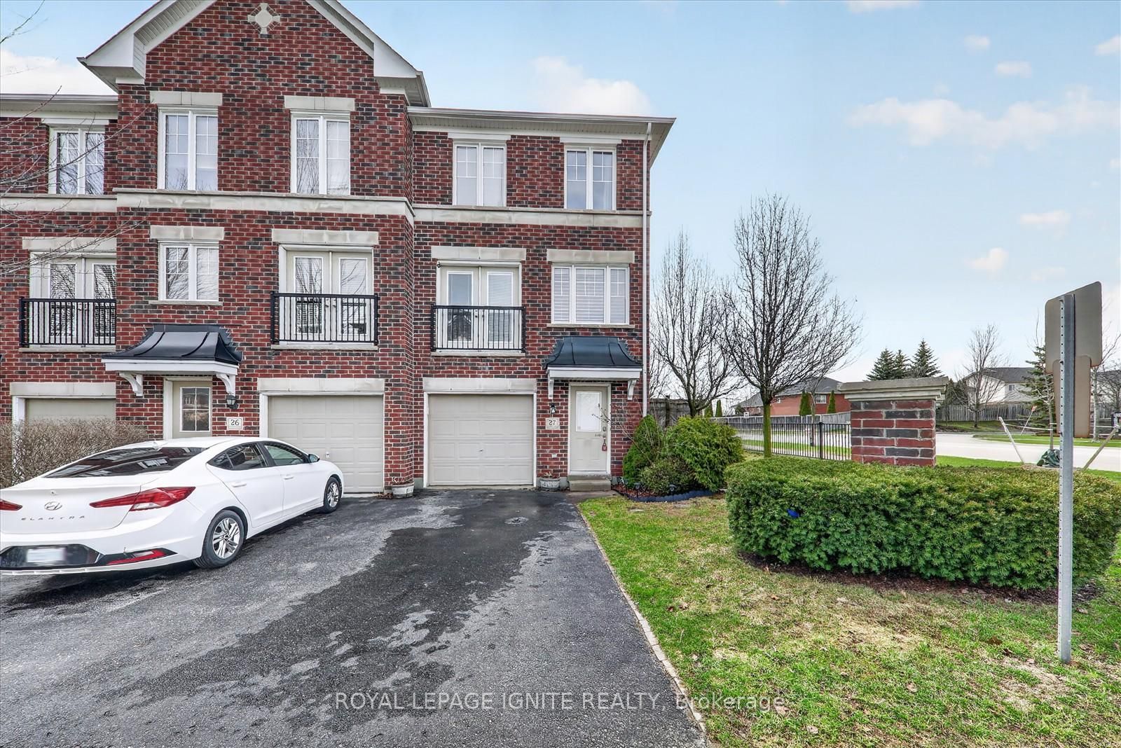 571 Longworth Avenue 27, Clarington, On L1c 0h3