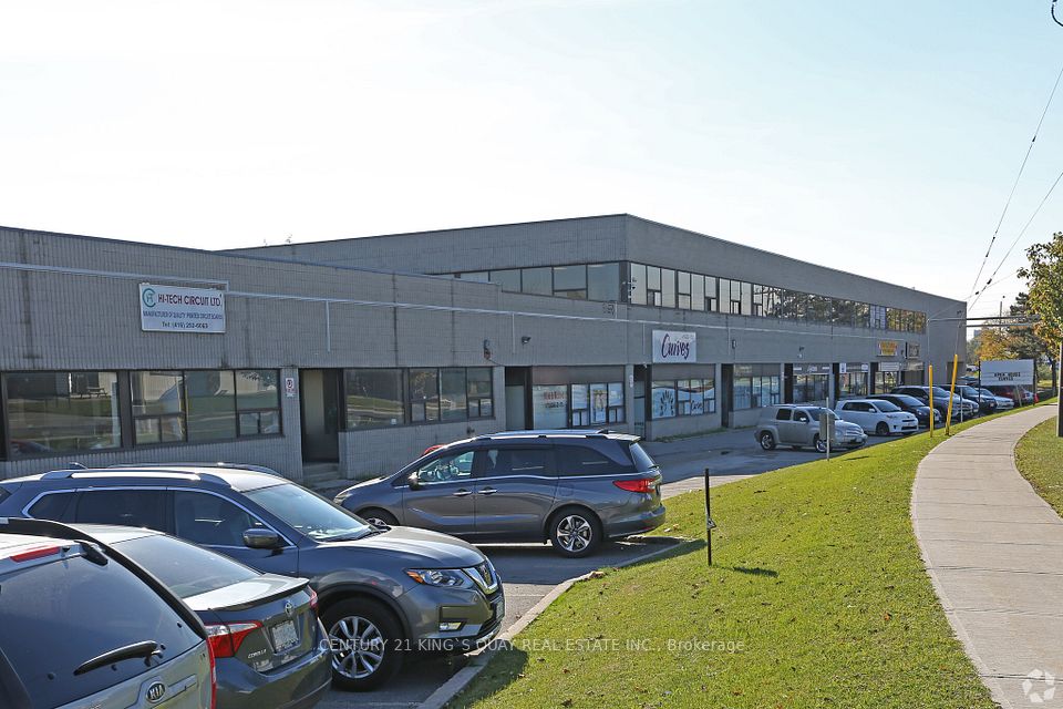 55 N Nugget Avenue 6, Toronto, On M1s 3l1
