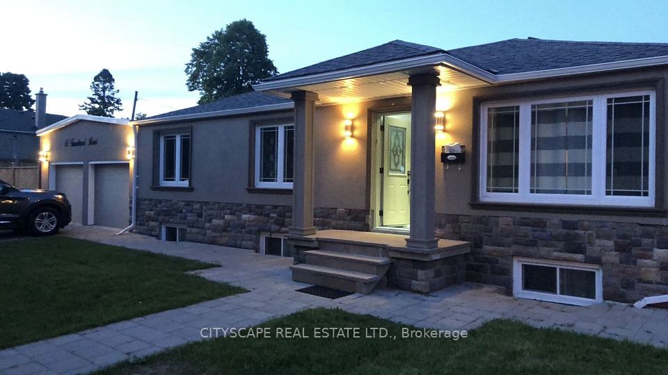61 Farmbrook Road Bsmt, Toronto, On M1j 2s6