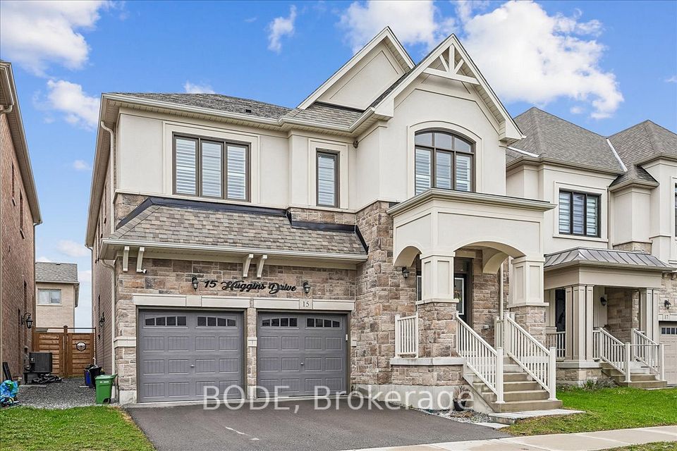 15 Huggins Drive, Whitby, On L1p 0n4