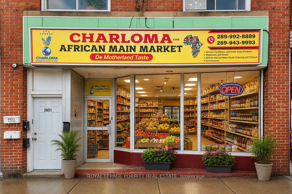 2651 Eglinton Avenue E Store, Toronto, On M1k 2s2