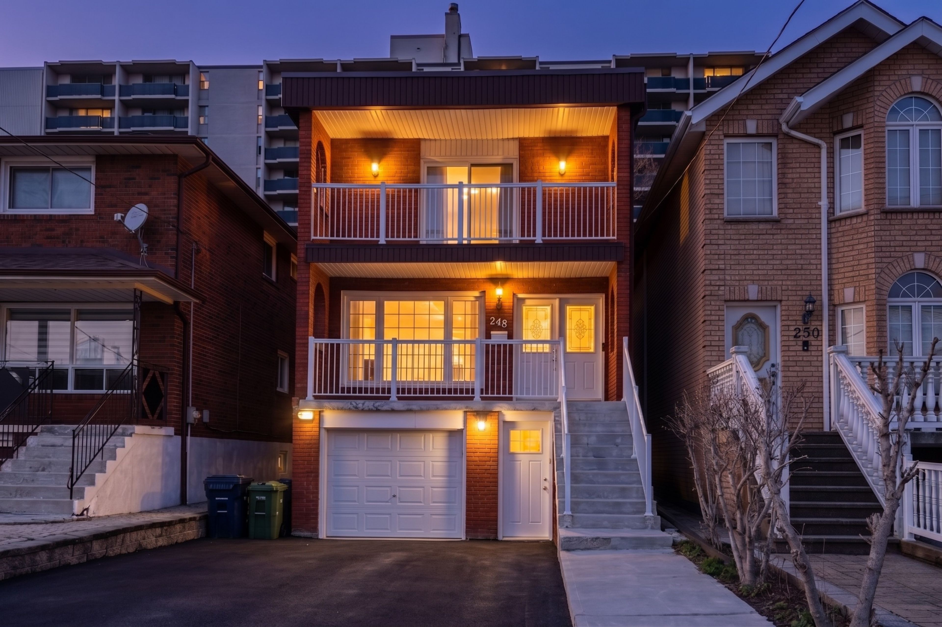 248 Gowan Avenue, Toronto, On M4j 2k6