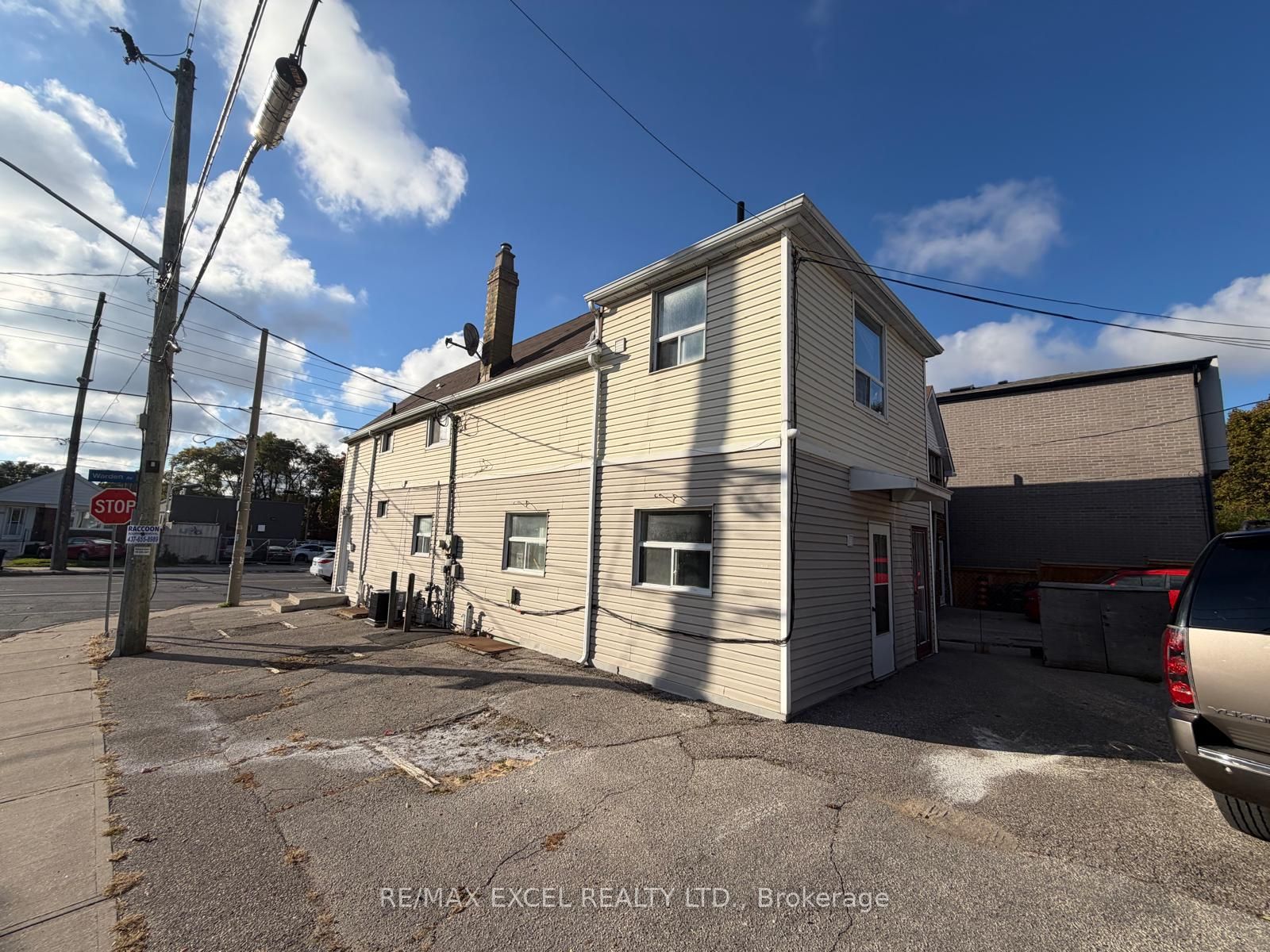 515 Warden Avenue #Upper, Toronto, On M1l 3z2