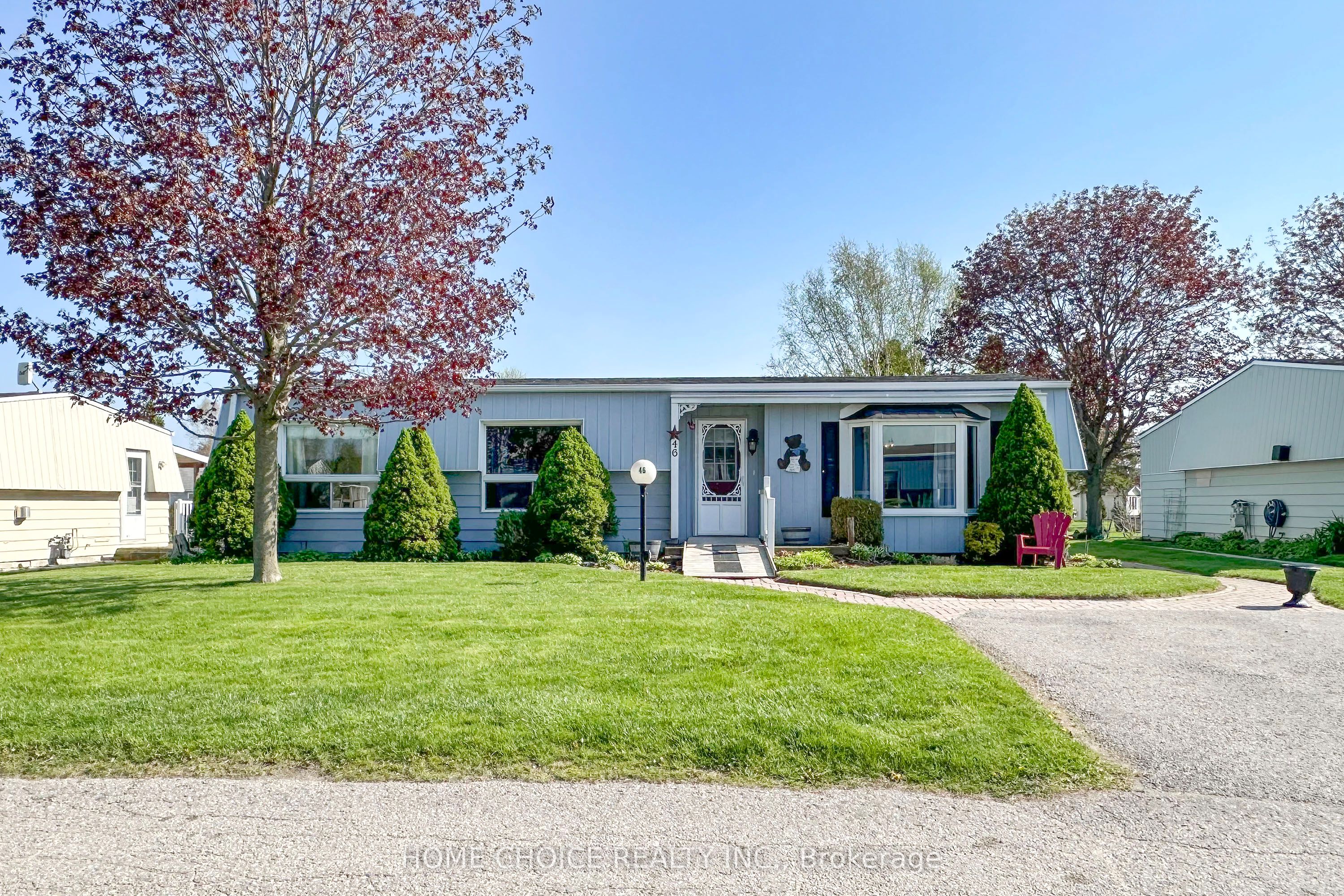 46 Fairway Drive, Clarington, On L1b 1b3