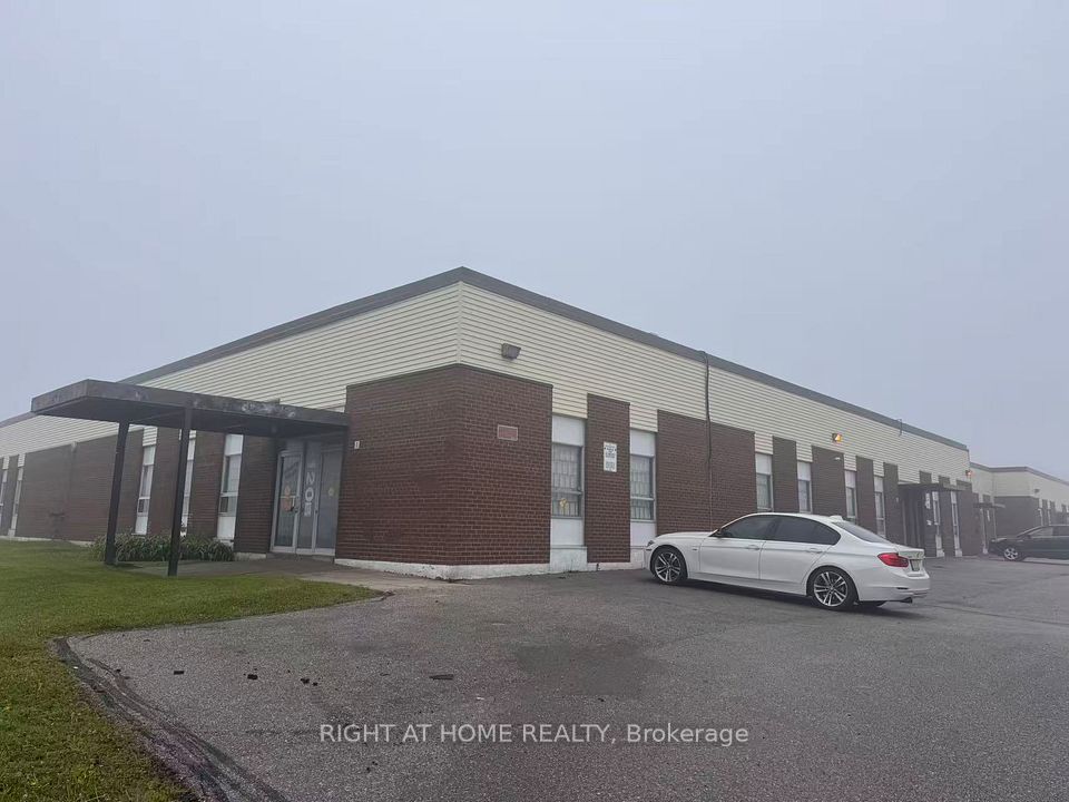 120 Midwest Road 1-2, Toronto, On M1p 3a9