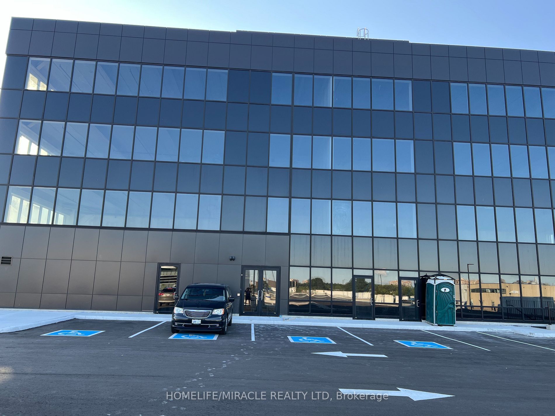 2225 Markham Road 405, Toronto, On M1b 2w4