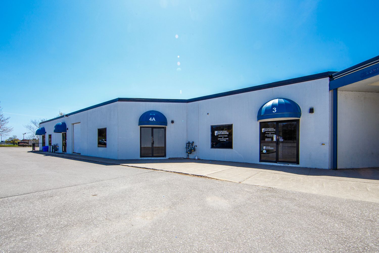 12 Stanley Court 4a, Whitby, On L1n 8p9