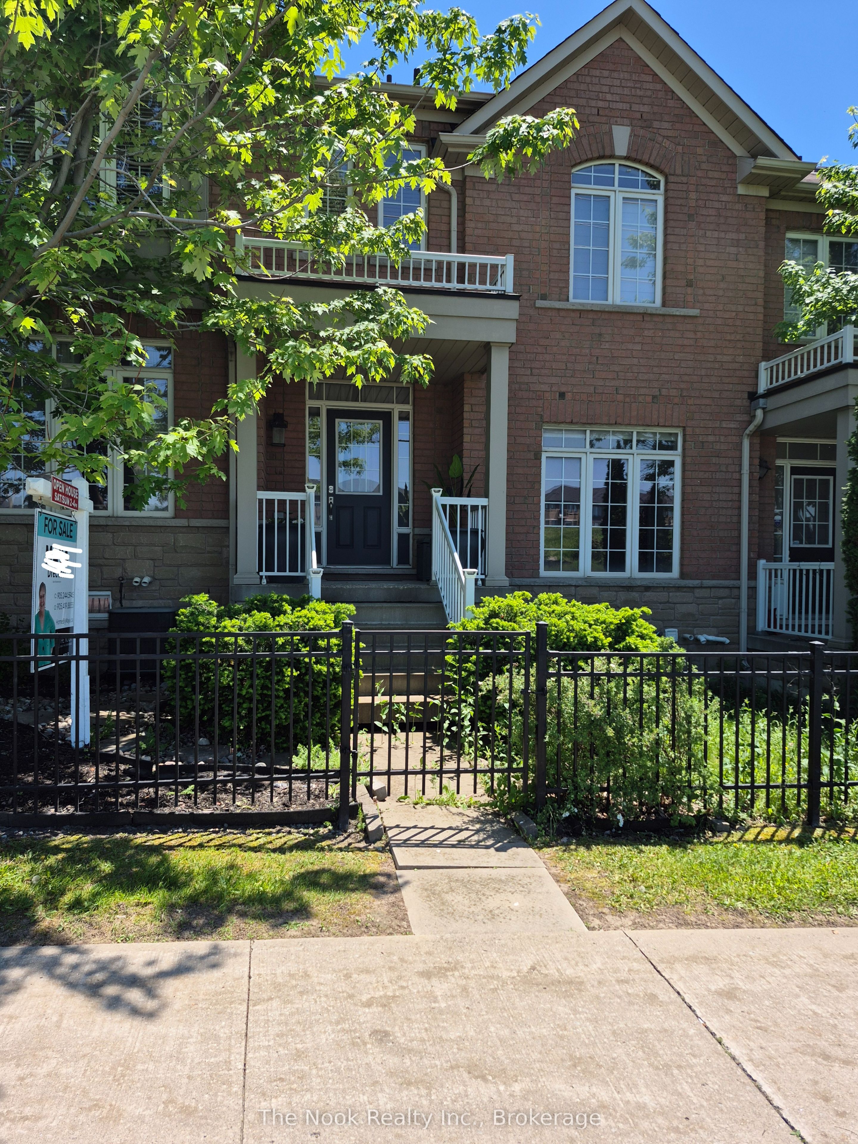 107 Barkdale Way, Whitby, On L1n 0g2