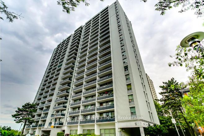 70 Cambridge Avenue 22, Toronto, On M4k 2l5