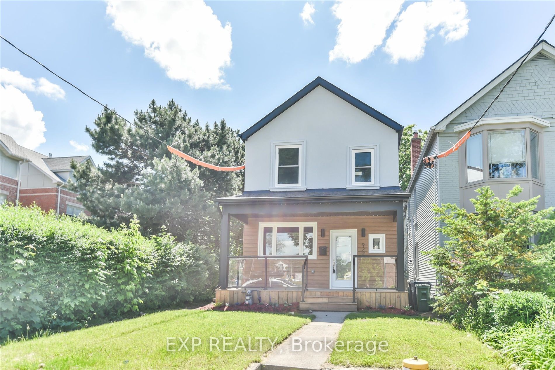 922 Logan Avenue B, Toronto, On M4k 3e4