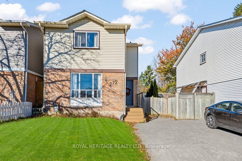 272 Phillip Murray Avenue N, Oshawa, On L1j 1g9