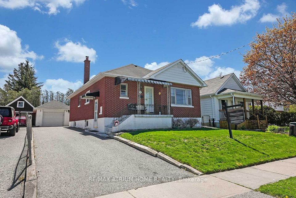 213 Conant Street, Oshawa, On L1h 3s3