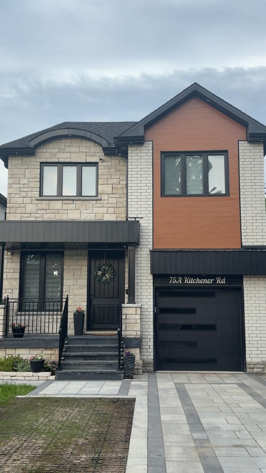 75a Kitchener Road, Toronto, On M1e 2x6